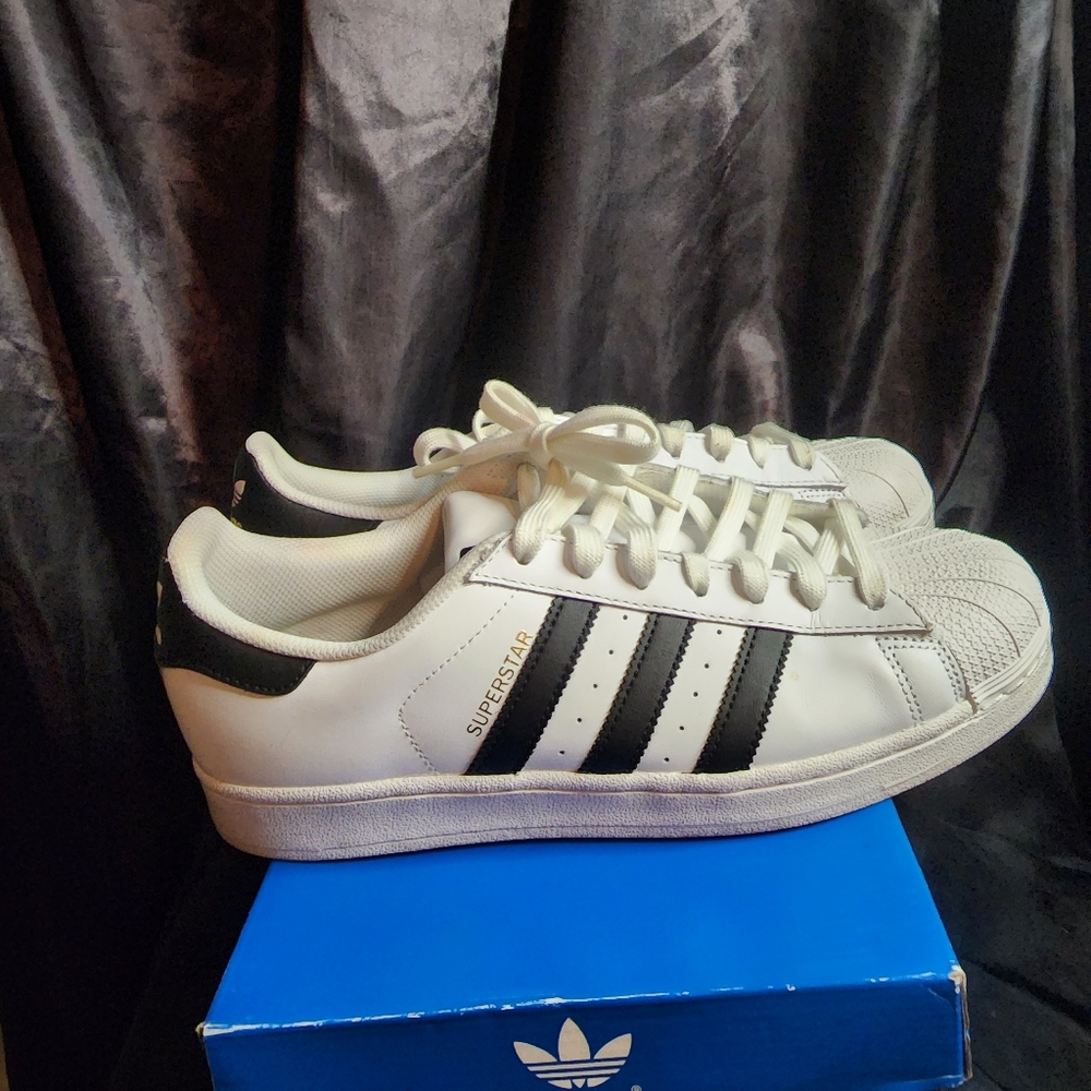 Shell toe classic Adidas